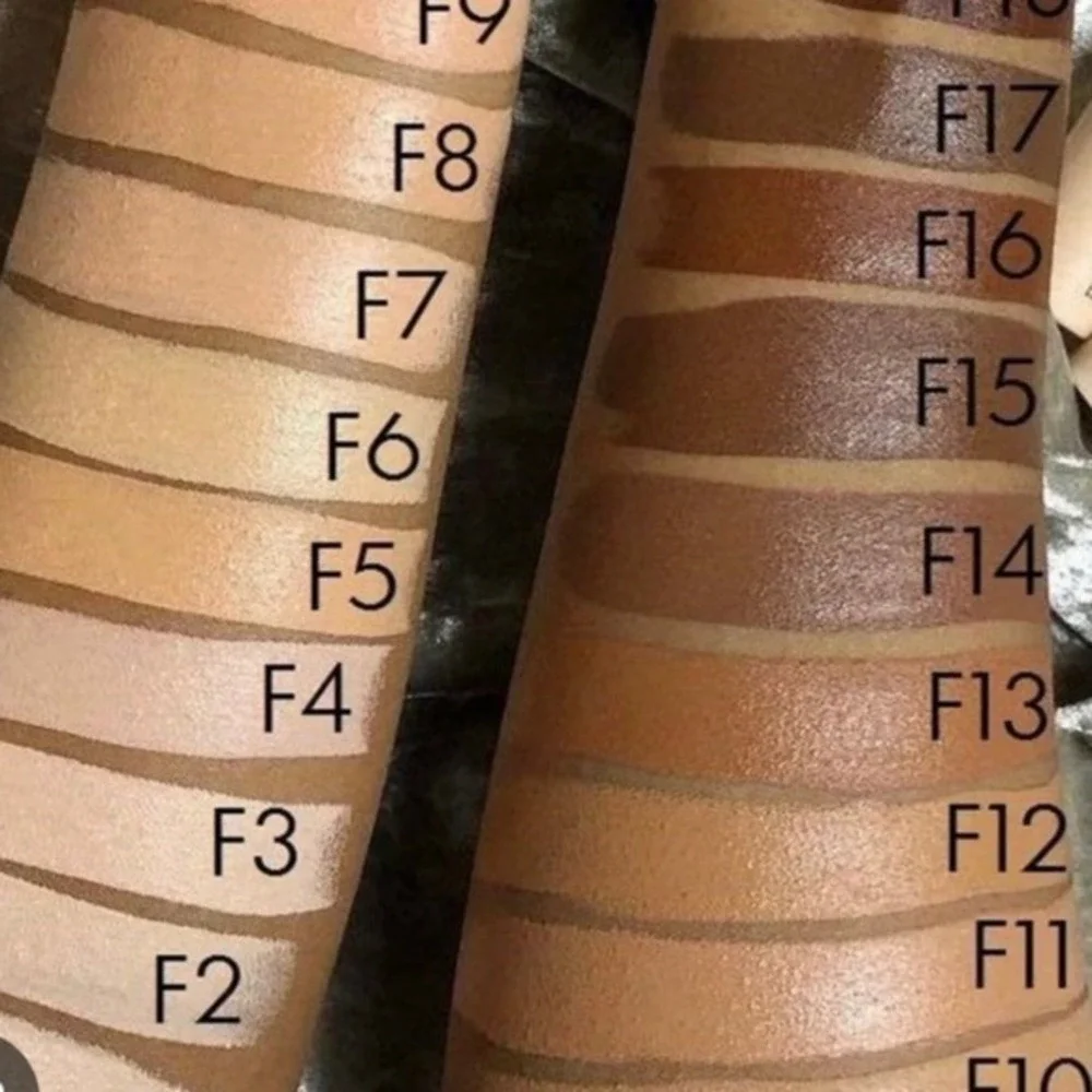 2X REVOLUTION Fast‎ Base Stick Foundation Shade F12